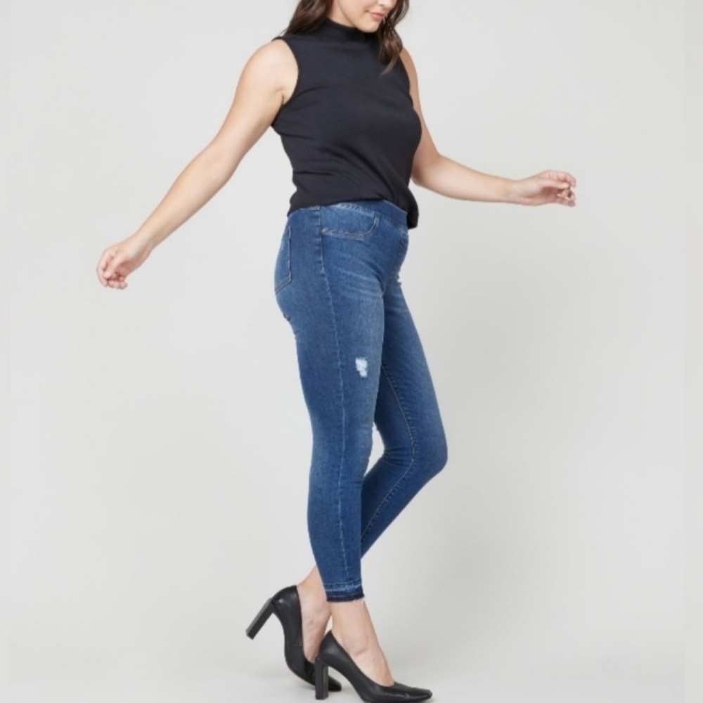 NWT SPANX Distressed Ankle Skinny Jeans $128 Small - Picture 4 of 15